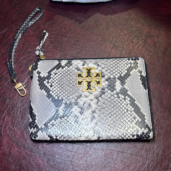 Tory Burch Handbags - Tory Burch Wristlet Snake Skin
